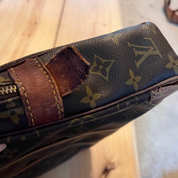 Porte documents voyage Louis Vuitton satchel/laptop bag. - Picture 7 of 9